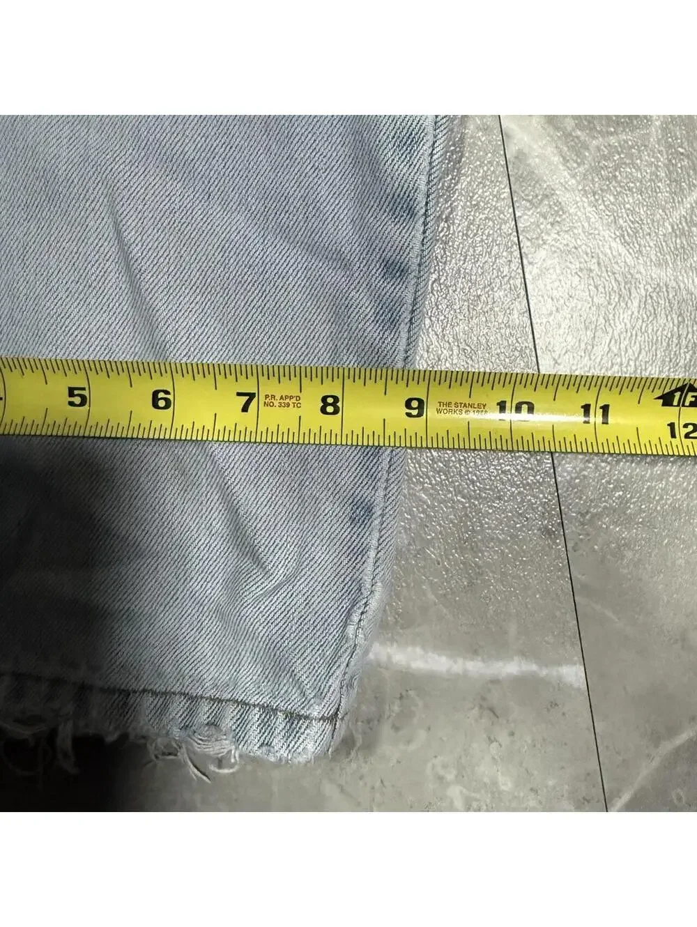 Vintage Levi’s 560 Comfort Fit Light Wash Jeans W36 L32